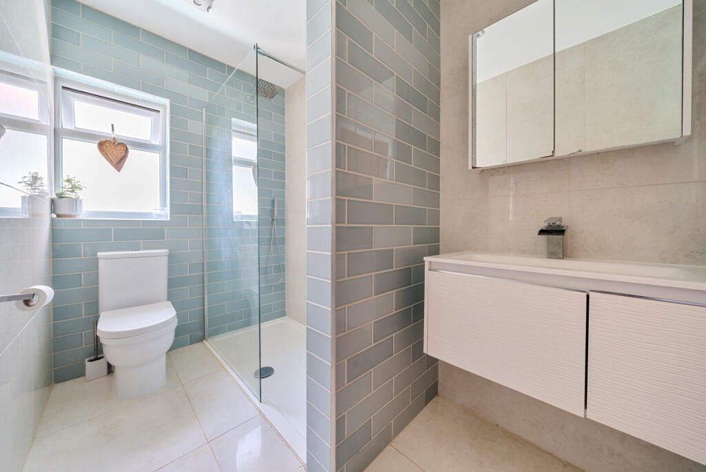 1325335-8-687616f...