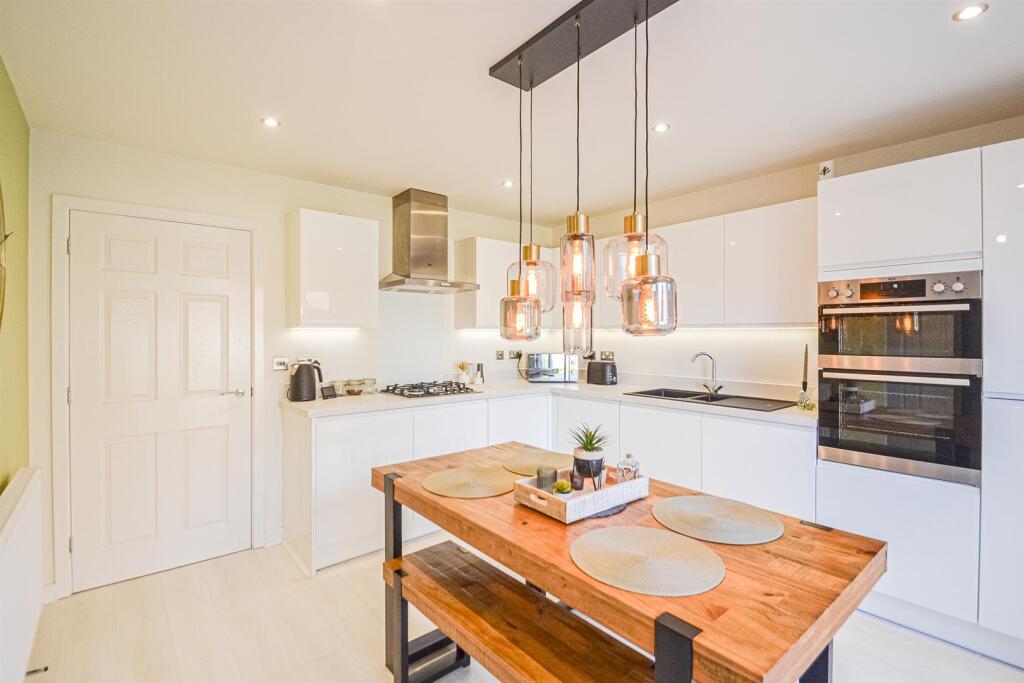 Dining Kitchen