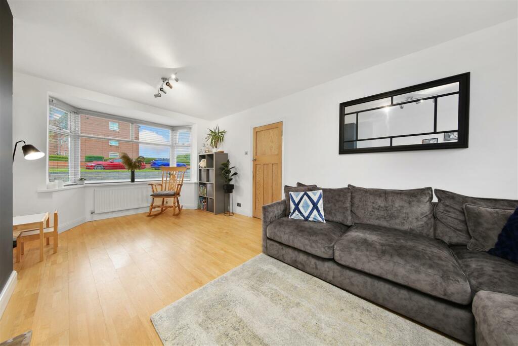 Living Room.jpg