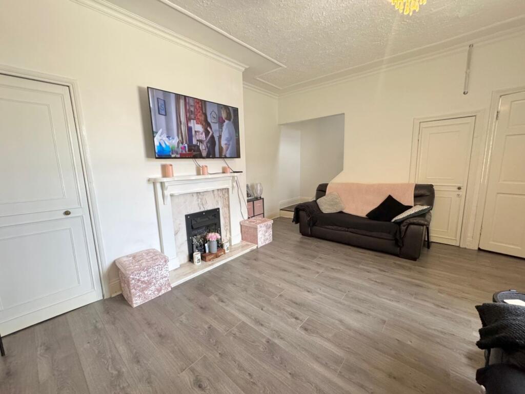 WhatsApp Image 2025-05-31 at 09.19.56