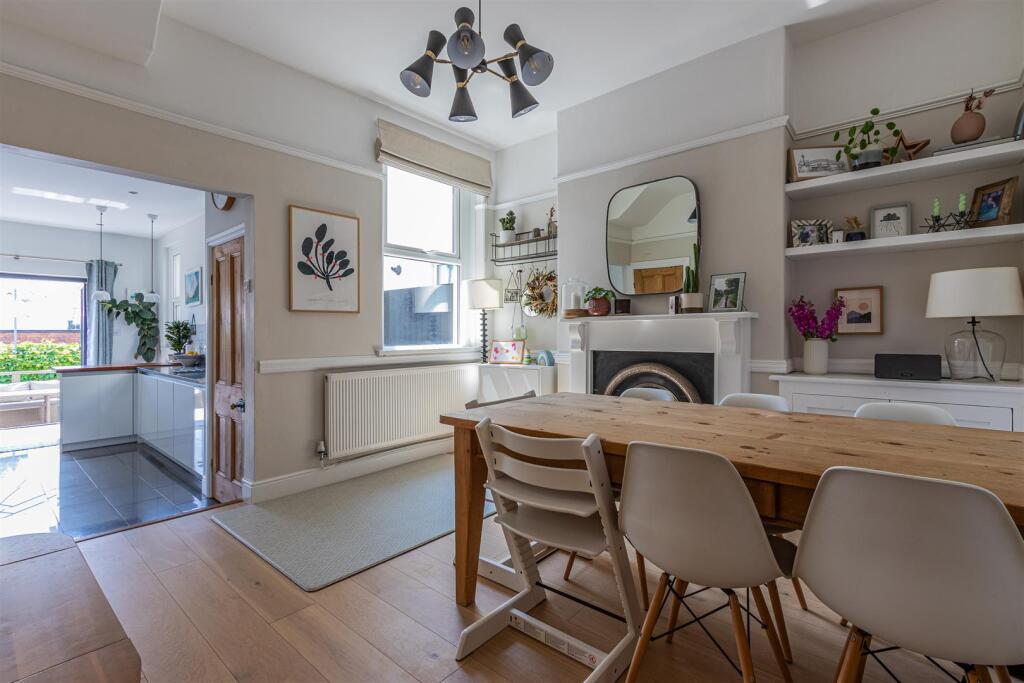 Amesbury Road 22 (4 of 26).jpg
