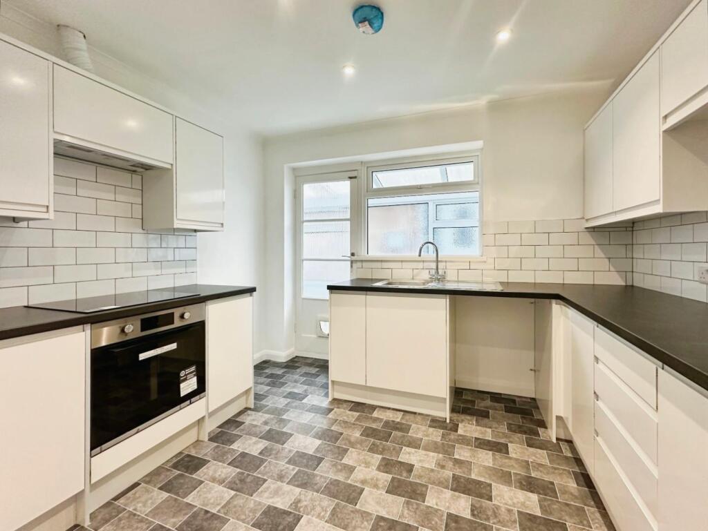 355007d7-New 20Kitchen.jpg