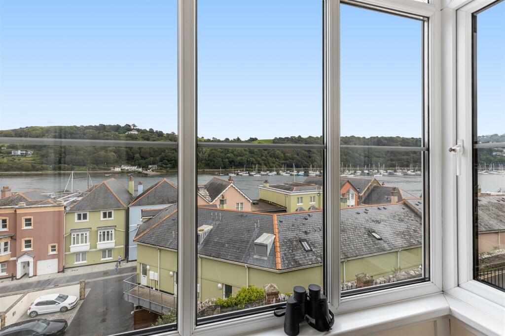 A13 - 45 Sandquay Road Dartmouth - 230911.jpg