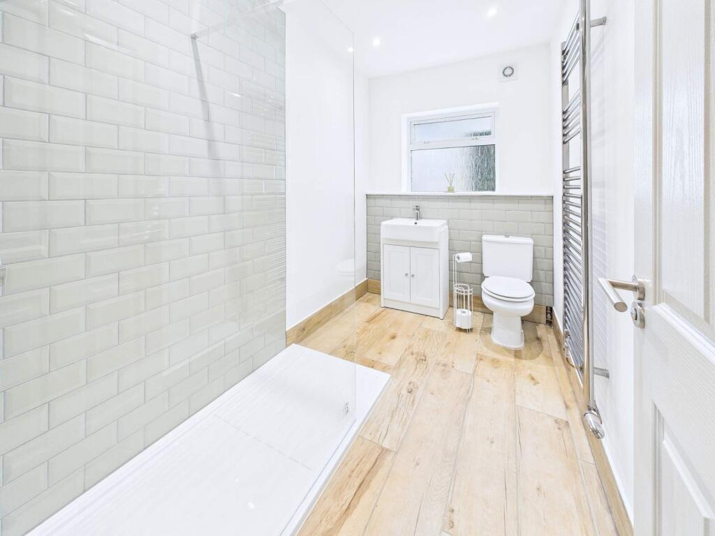 Shower Room/Wc