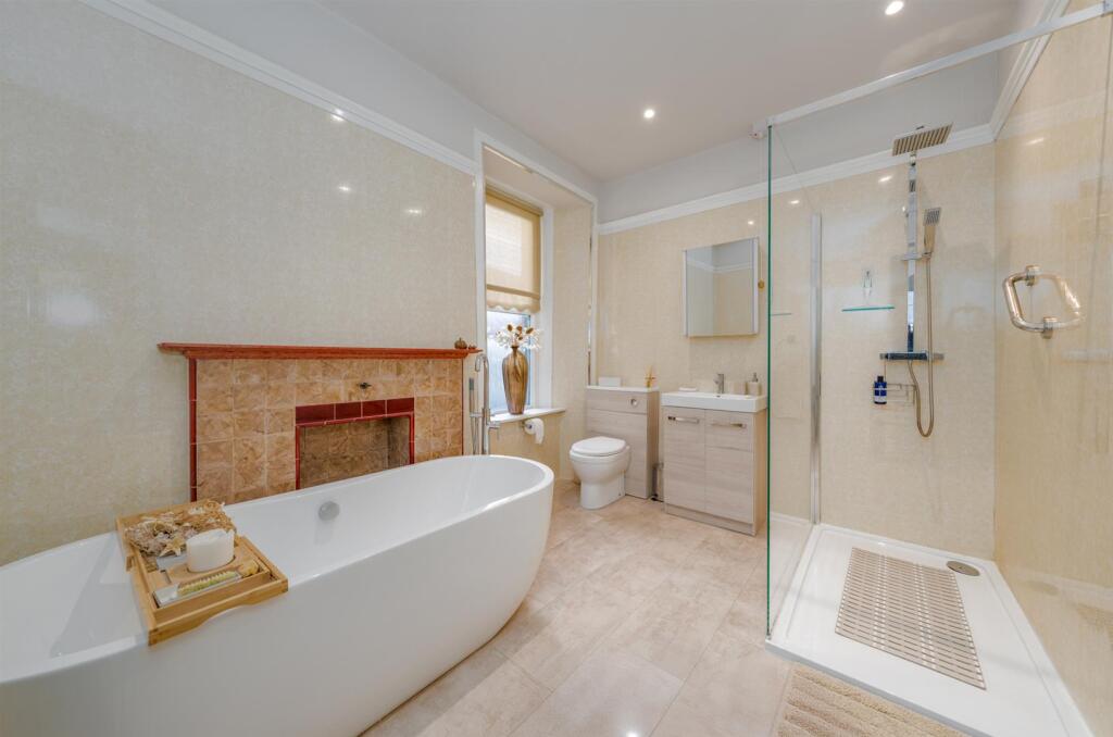 61 High Street Coldstream-14.jpg