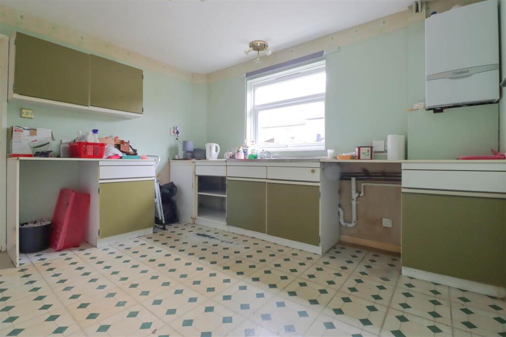 47 HELMORES NEW-8.jpg