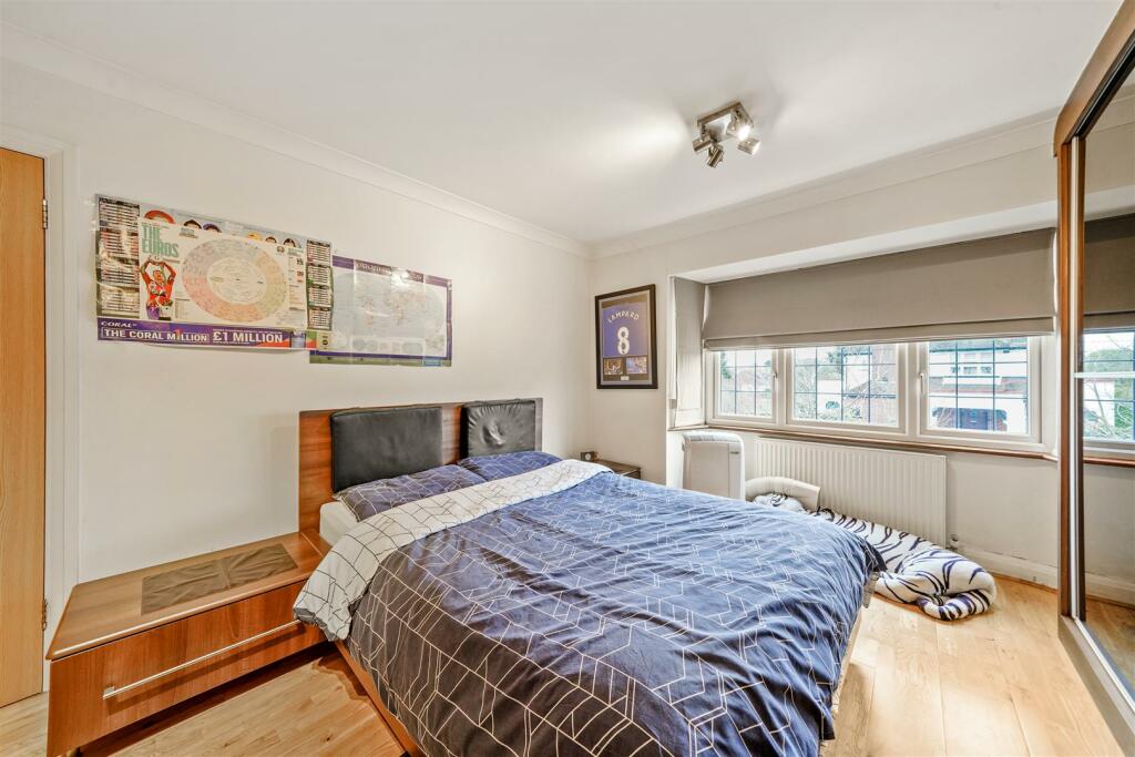 74 Pebworth Road - vh95DriFhtcSGkKhpxbj.jpg