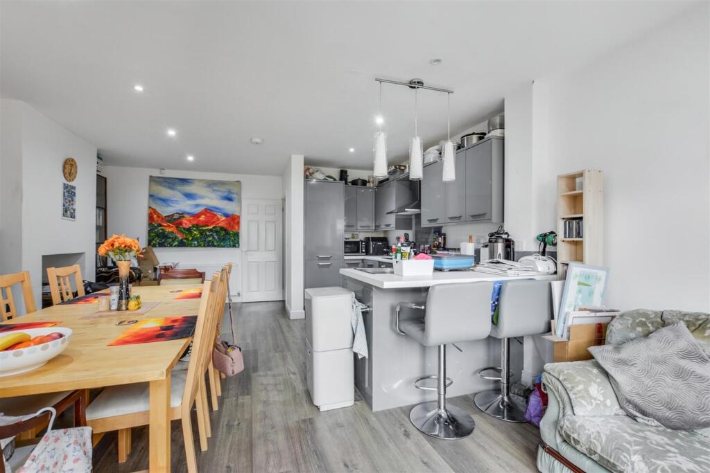 Kitchen Diner_4.jpeg