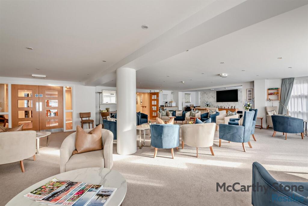8668941-interior02-800.jpg