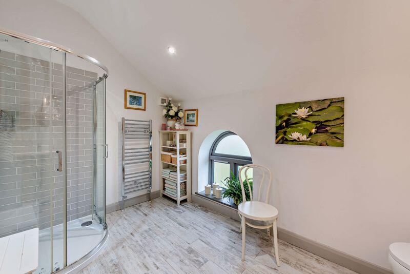 Ensuite Shower Room
