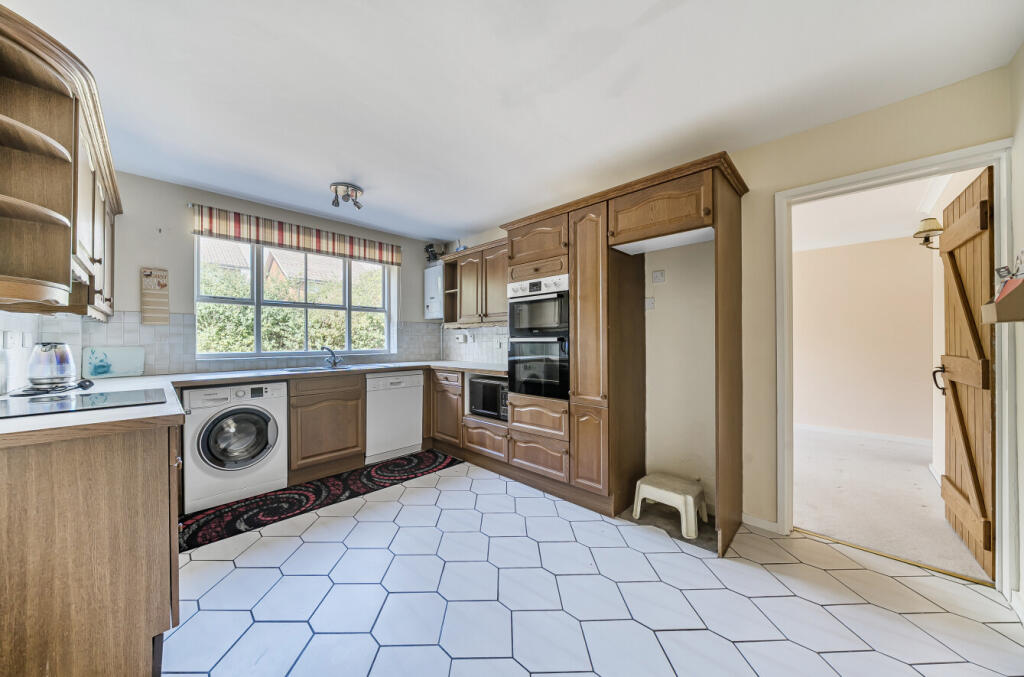 1345078-7-68b05e2...