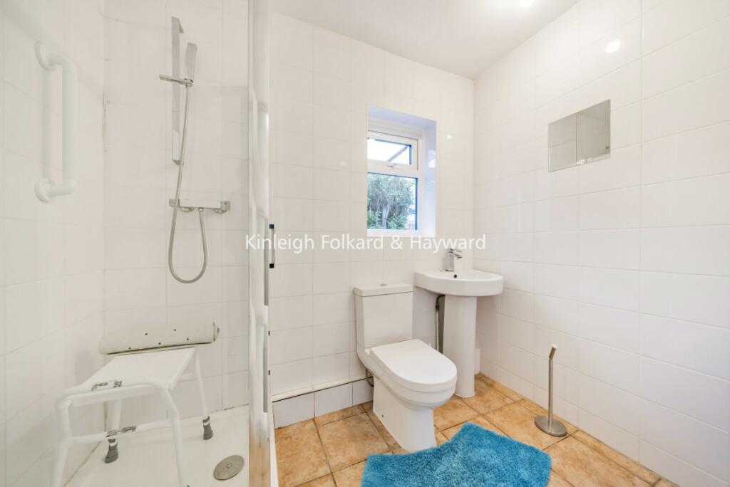 ef3e12a6-6994-4258-9