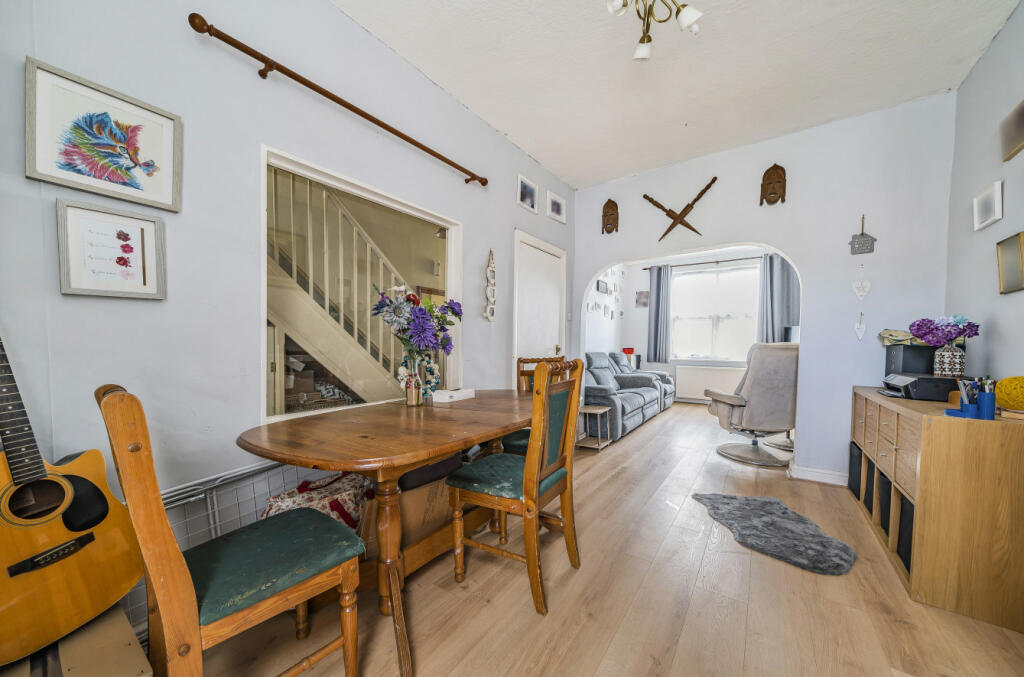 Dining/Sitting Room