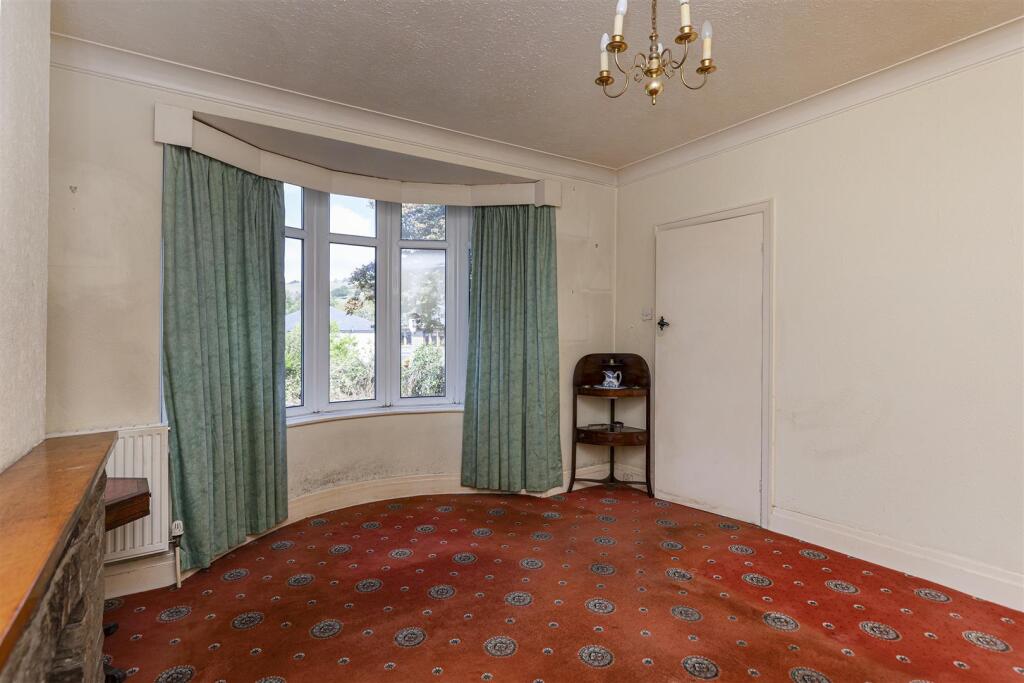 Bramleys Estate Agents - The Crescent - New Mill (