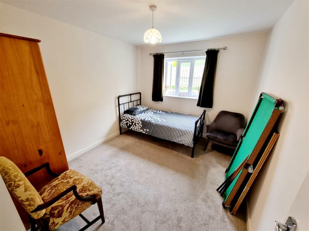 Bedroom.jpg