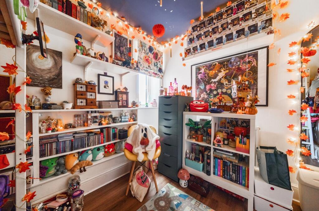 1349539-4-68c3291cf0260-ARW-3