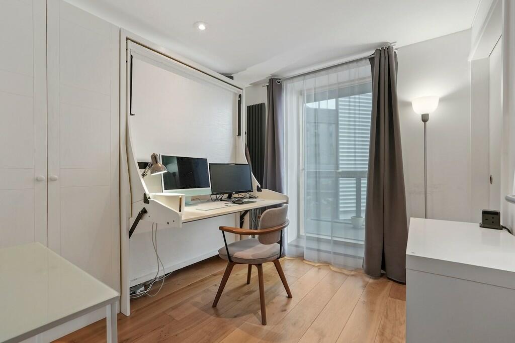 15-6faa81016 - EH...