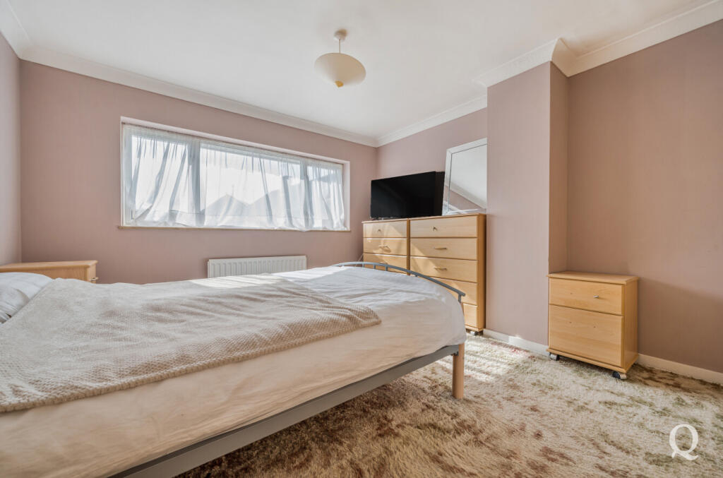 a4ffb693-0f79-405...