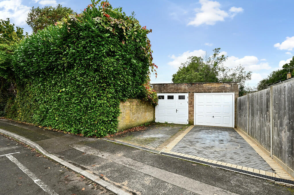 57 Hanover Garden...
