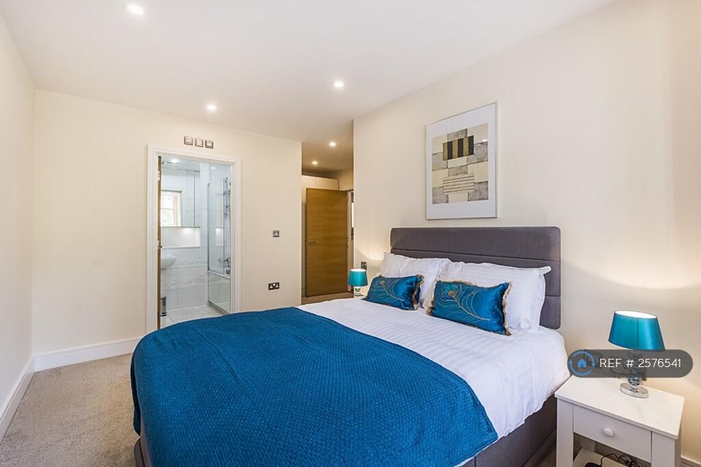 Main Bedroom With Ensuite