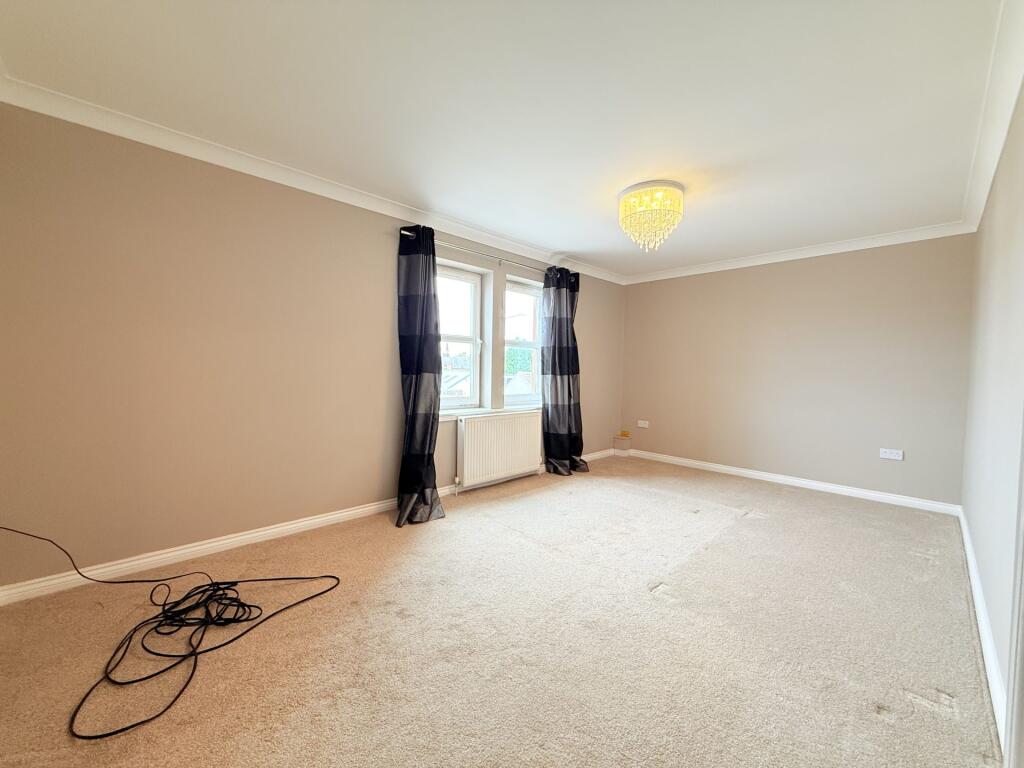 15B Terregles Street, Dumfries, DG2 9AA - Braidwoo