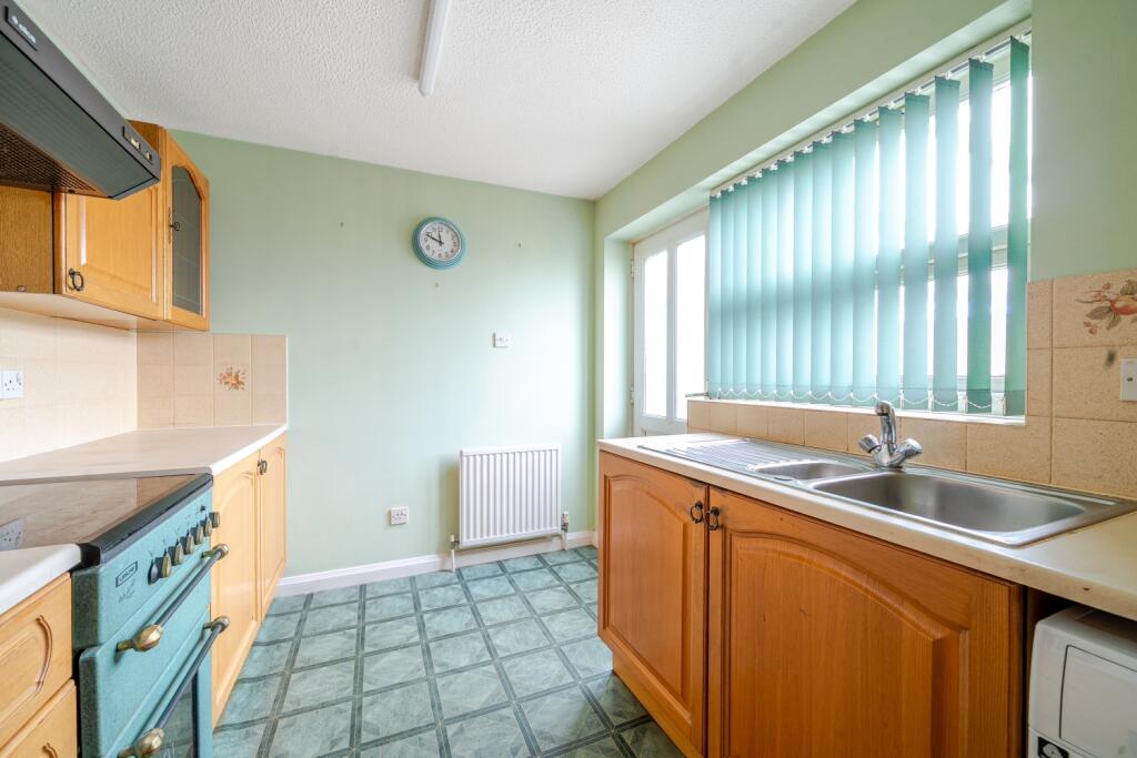 1355650-9-68ca99abf0c11