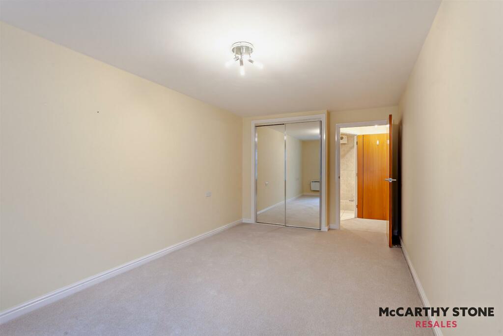 8625149-interior11-800.jpg