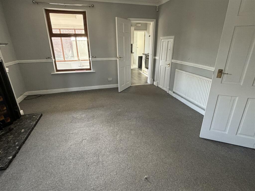 36OS-dining room.JPG