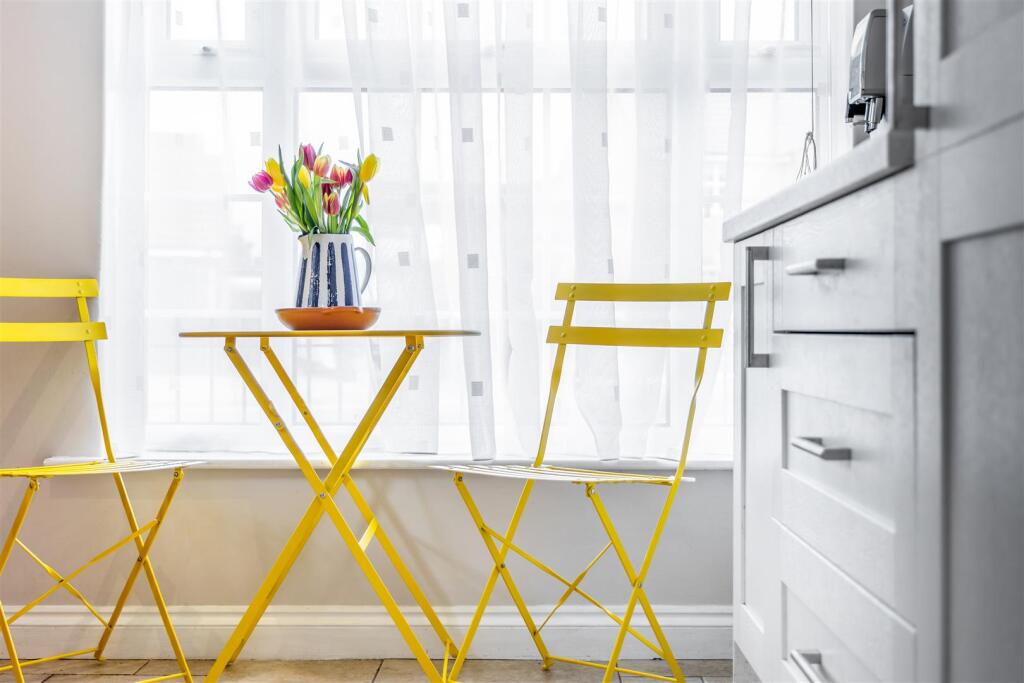 28 Ashton Hall Drive (Wyberton)-26.jpg