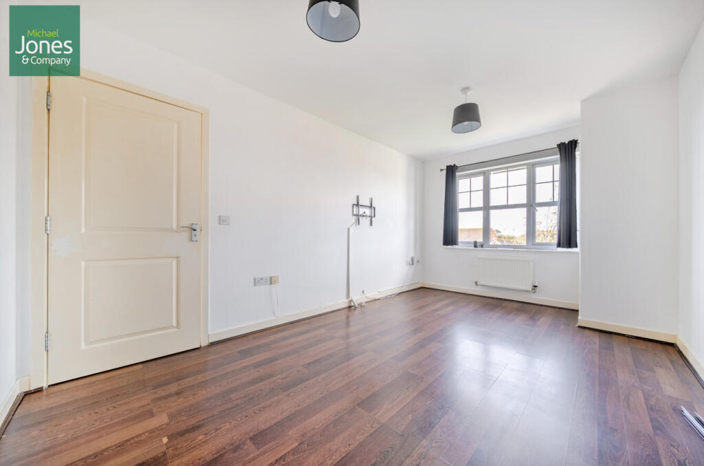 d17645ba-ac08-440...