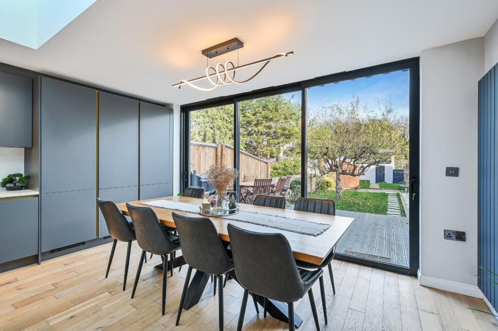 ARDROSSAN GARDENS (9).jpg