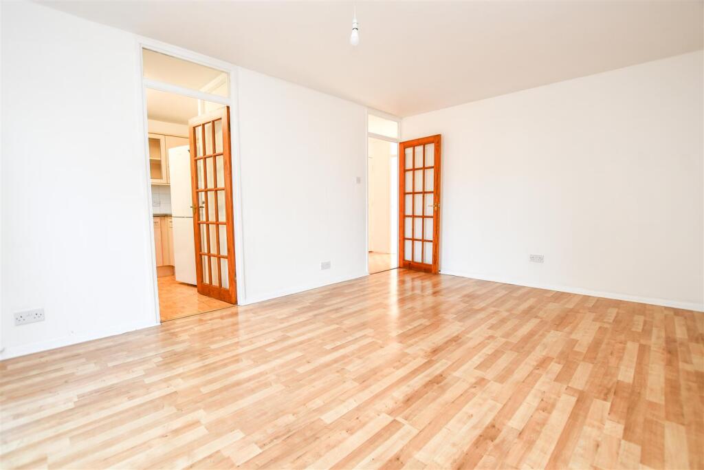 Living Room 1.2.jpg