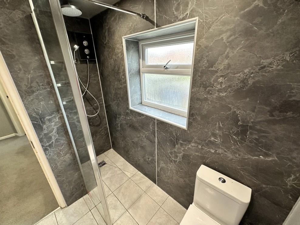 Shower Room1.jpg