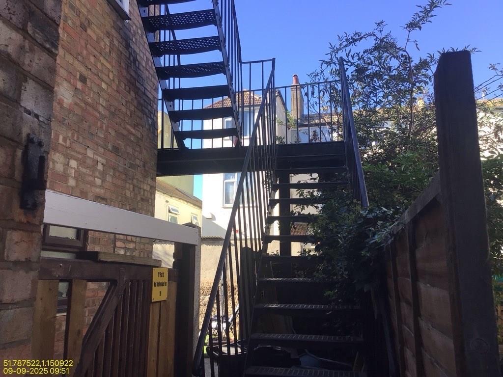 Photo Pack File - Version 1 (8)_Page_04_Image_0001