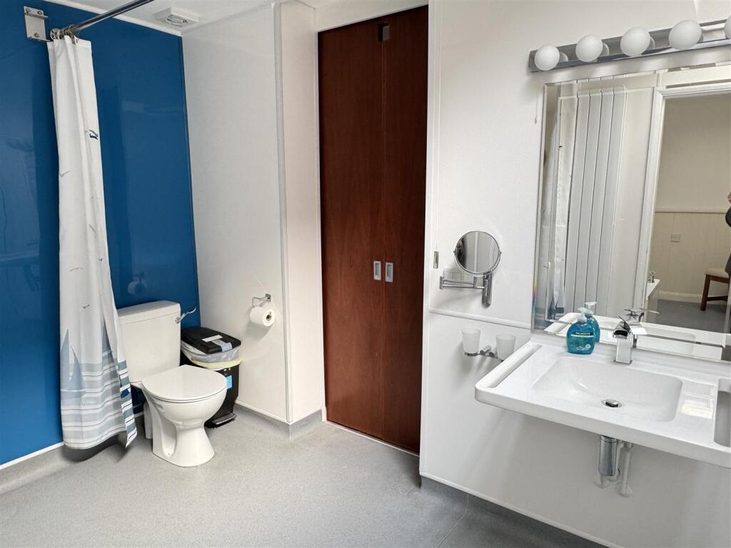 Ground Floor Wetroom One