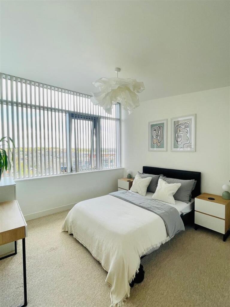 Bedroom.jpg