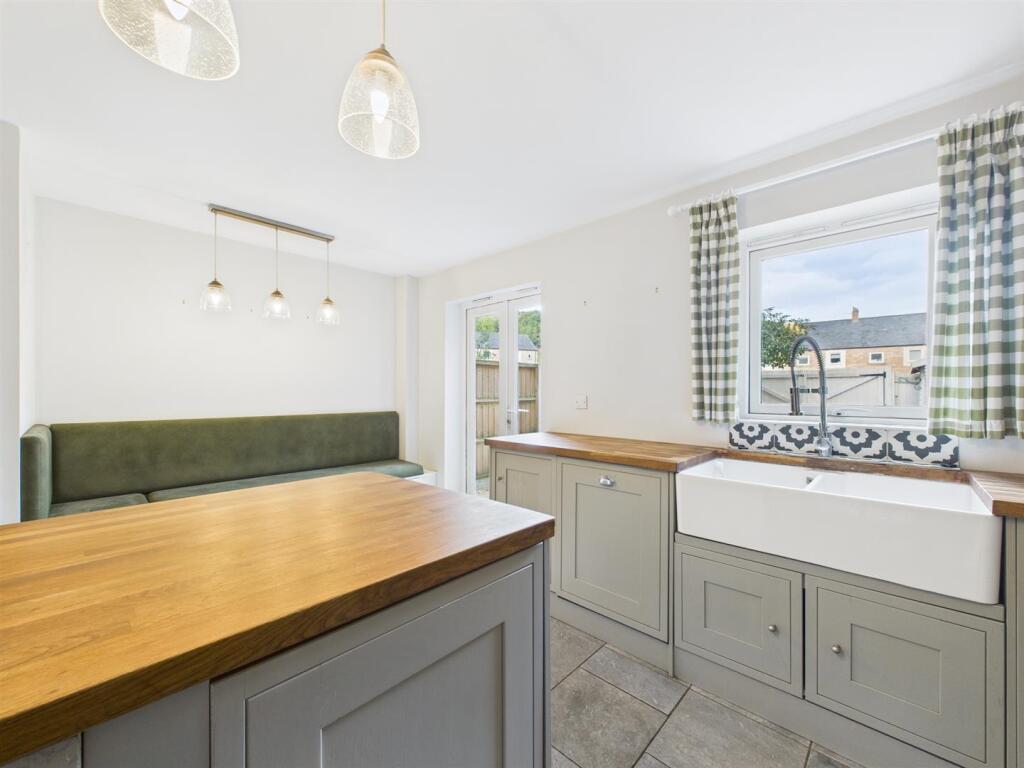 Dining Kitchen