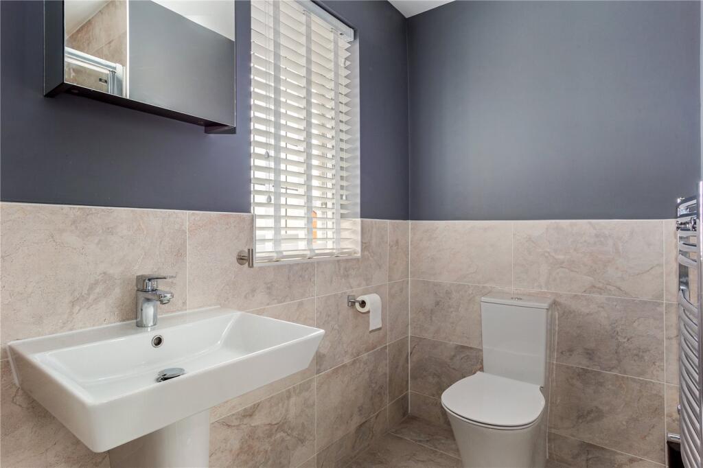 Ensuite