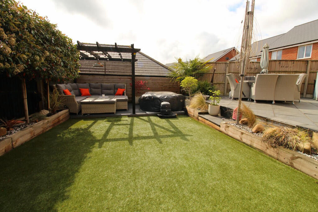 garden 7