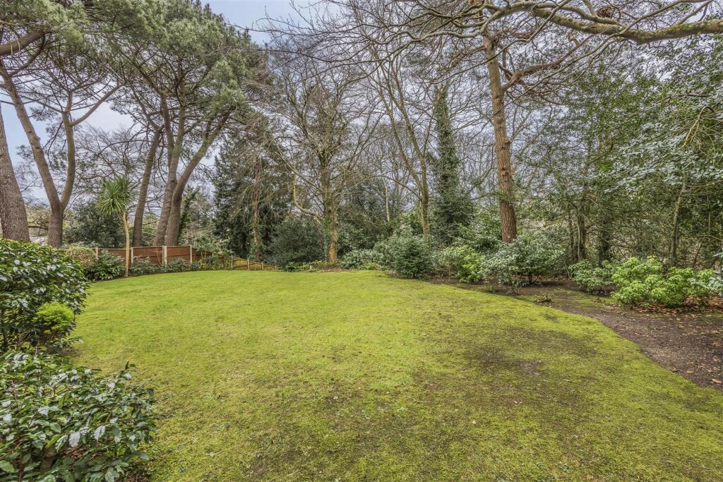 2 Stockwood Court, 19 St Winifred's Road, Bournemo