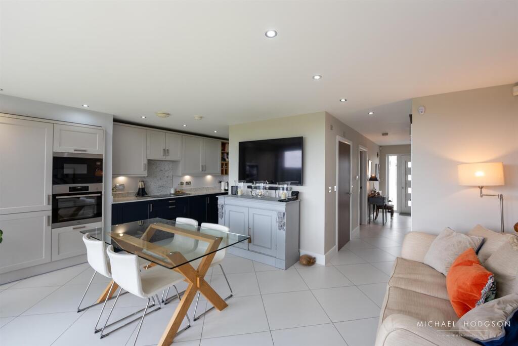 Kitchen / Dining / Family Room