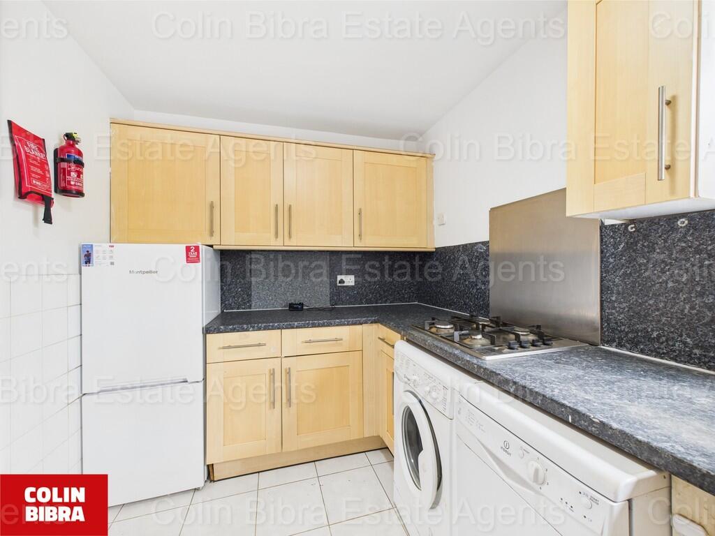 CAM04175G0-PR0038...