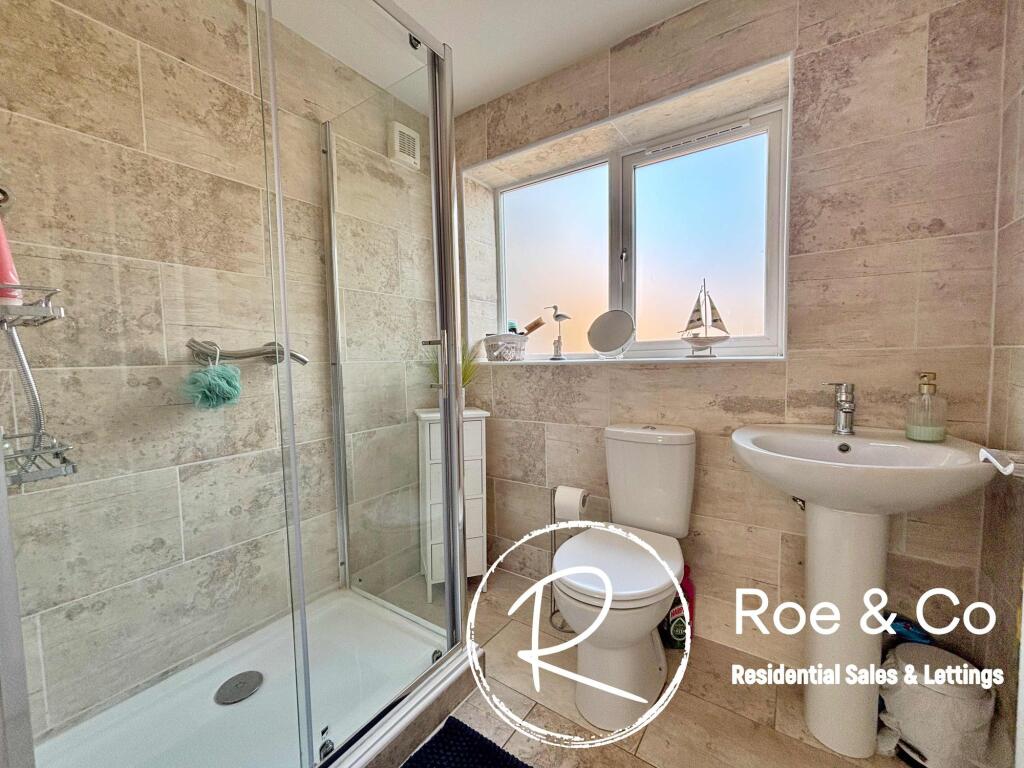 Downstairs shower room