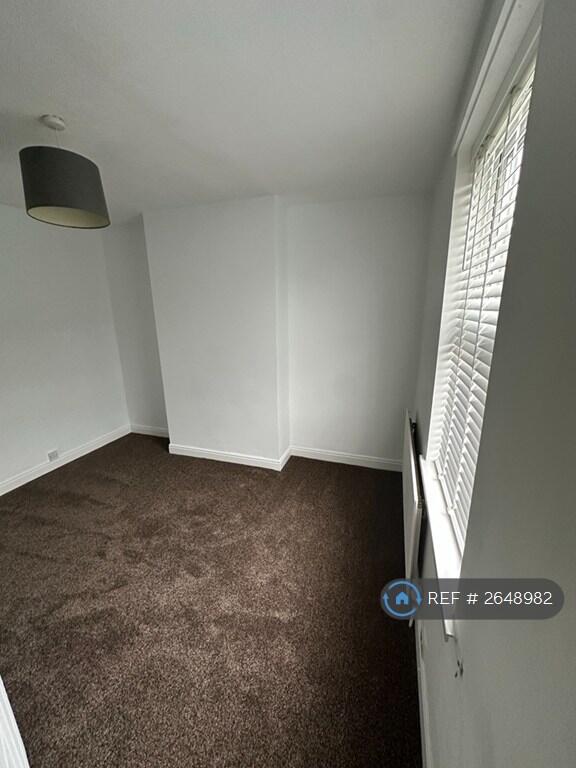 1st Double Bedroom (1st View) 