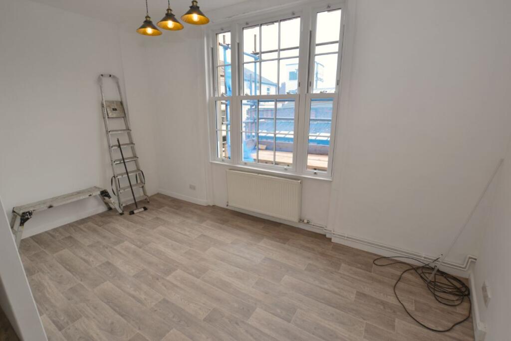 Monkswell House, Angel Place