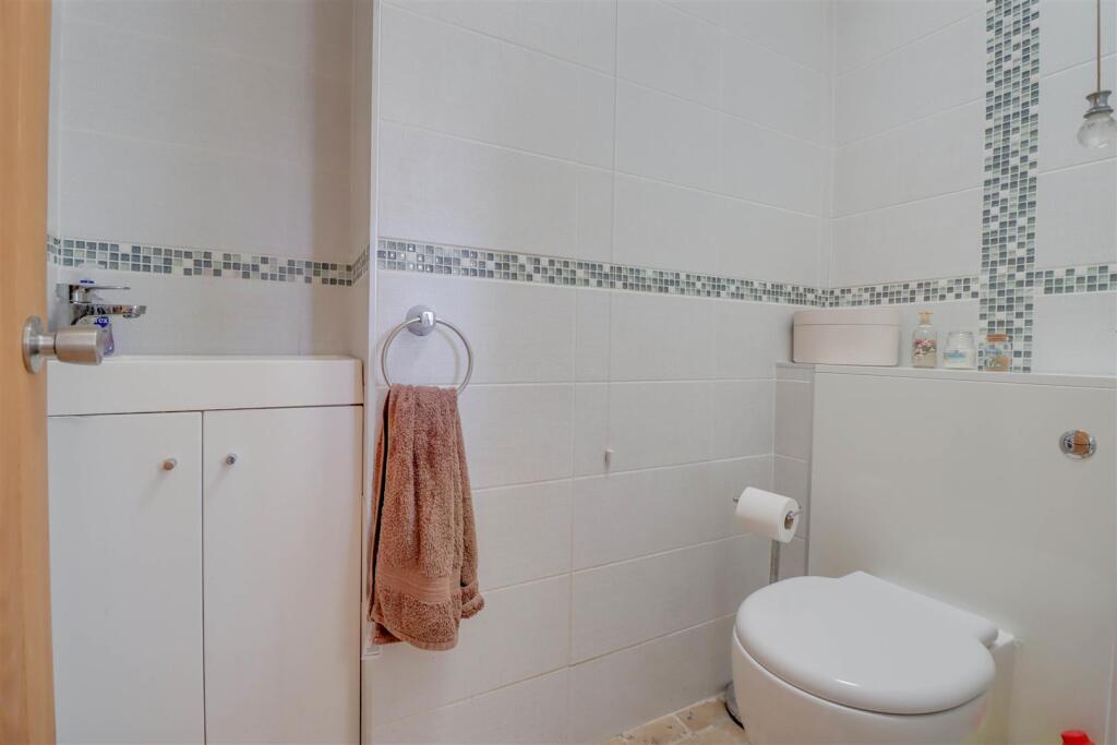 10 ST CHARLES DRIVE-13.jpg