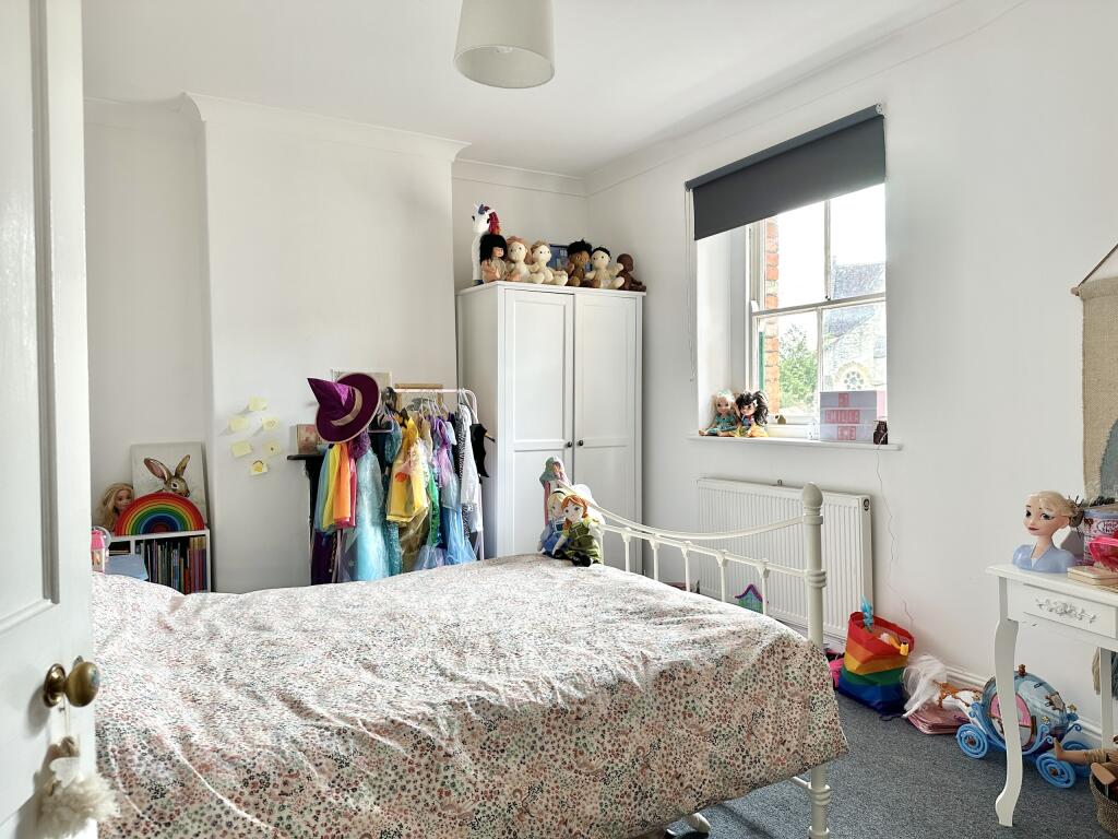 Bed 2