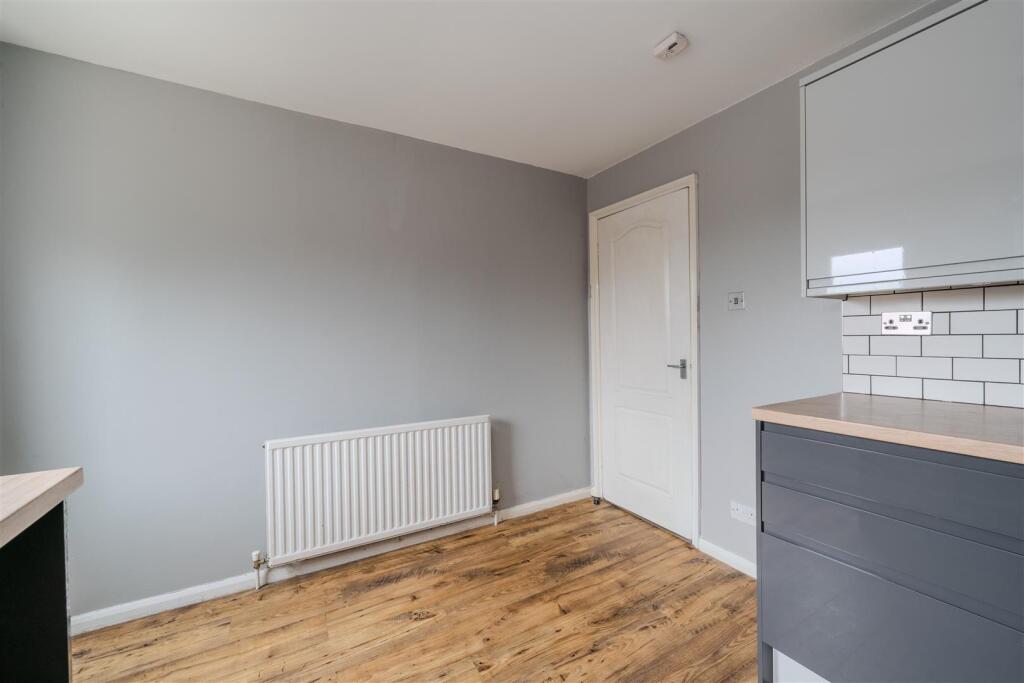 Kitchen-4.jpg