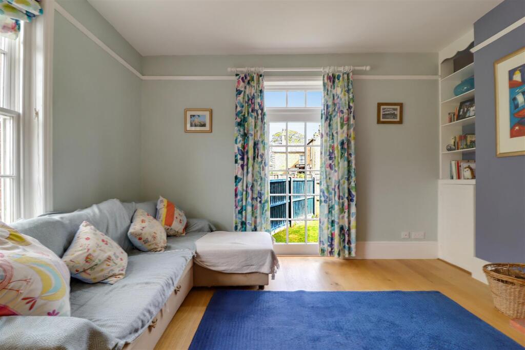 Open Plan Living Dining Kitchen