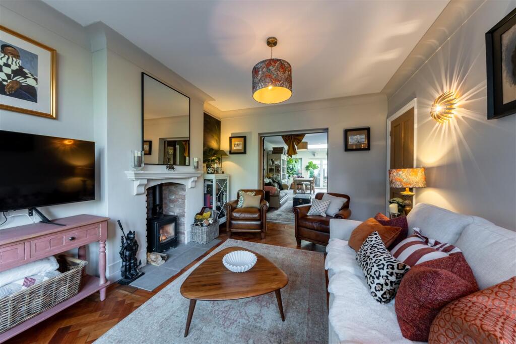 244 London Road-014.jpg